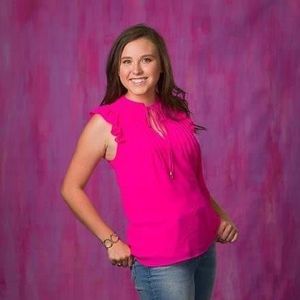 Meet your Posher, Stefanie